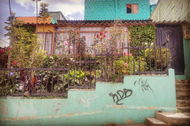 Un dibujo de un edificio

Descripción generada automáticamente con confianza media